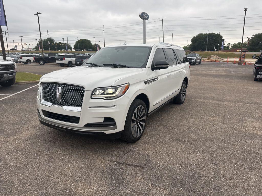 used 2024 Lincoln Navigator car, priced at $69,787