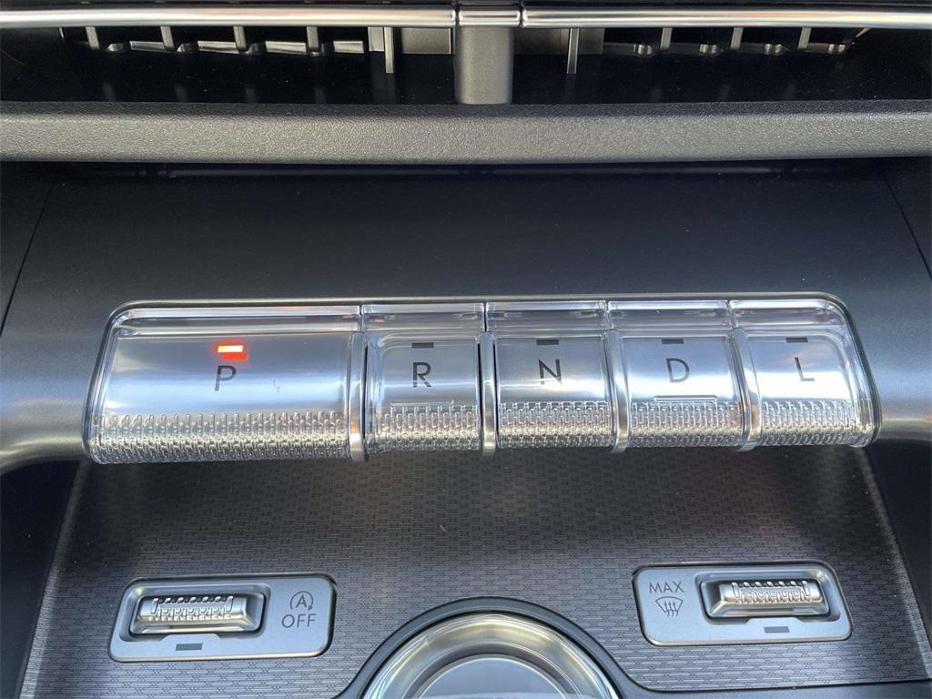 new 2026 Lincoln Nautilus car, priced at $49,742