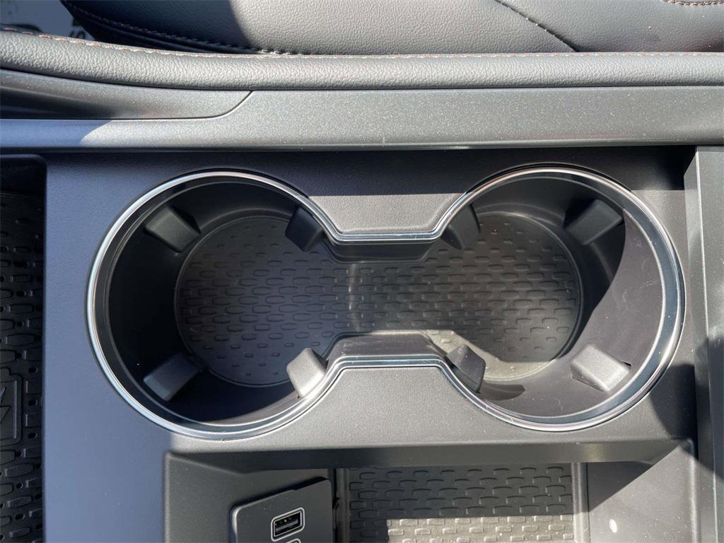 new 2026 Lincoln Nautilus car, priced at $49,742