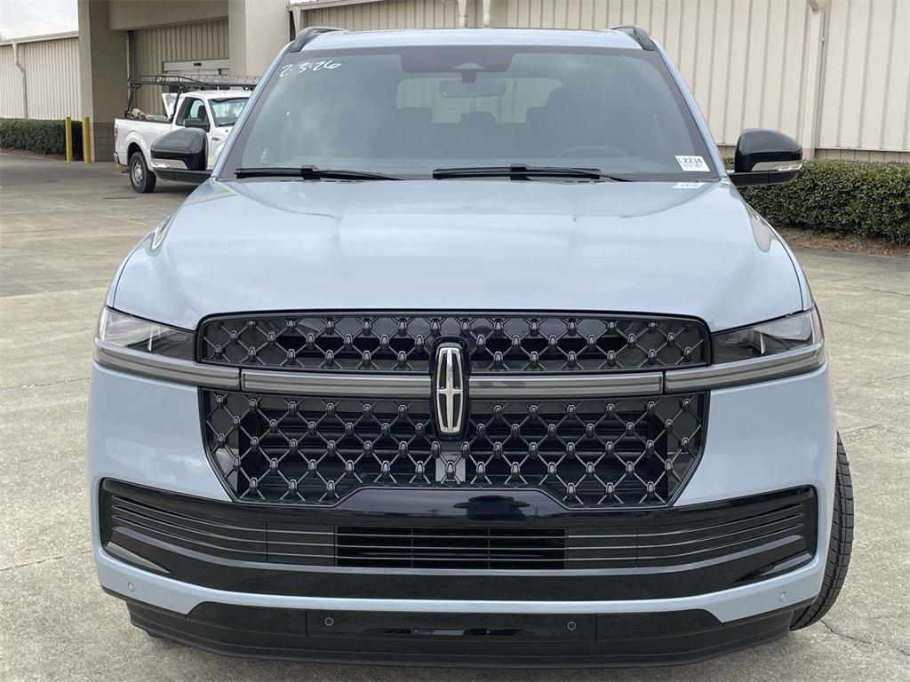 new 2026 Lincoln Navigator car, priced at $111,840