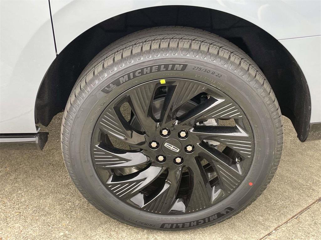 new 2026 Lincoln Navigator car, priced at $111,840