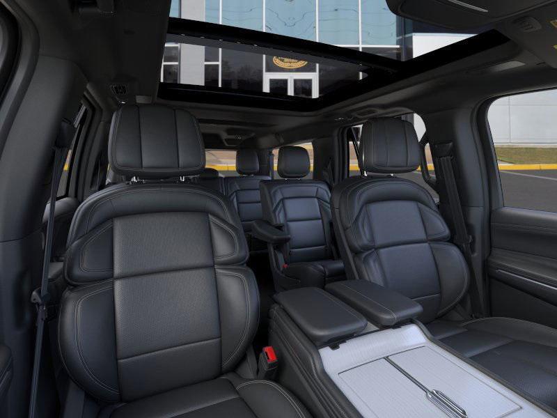 new 2026 Lincoln Navigator car, priced at $111,090
