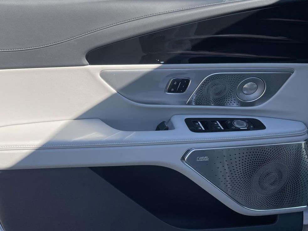 new 2026 Lincoln Nautilus car, priced at $67,092