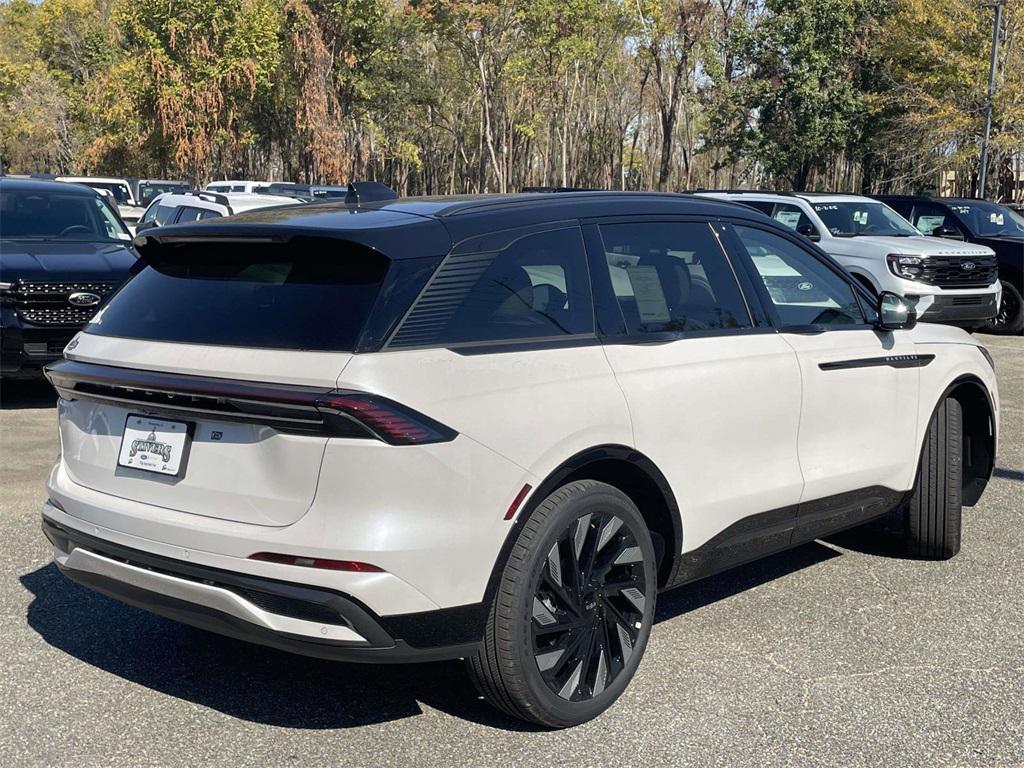 new 2026 Lincoln Nautilus car, priced at $67,092