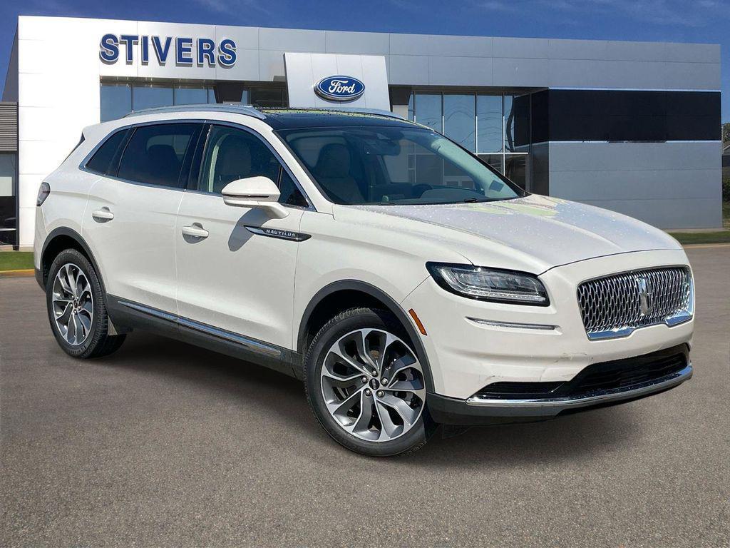 used 2022 Lincoln Nautilus car, priced at $24,887