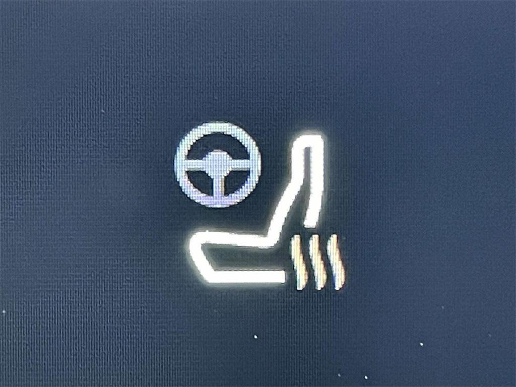 new 2025 Lincoln Navigator car, priced at $94,495