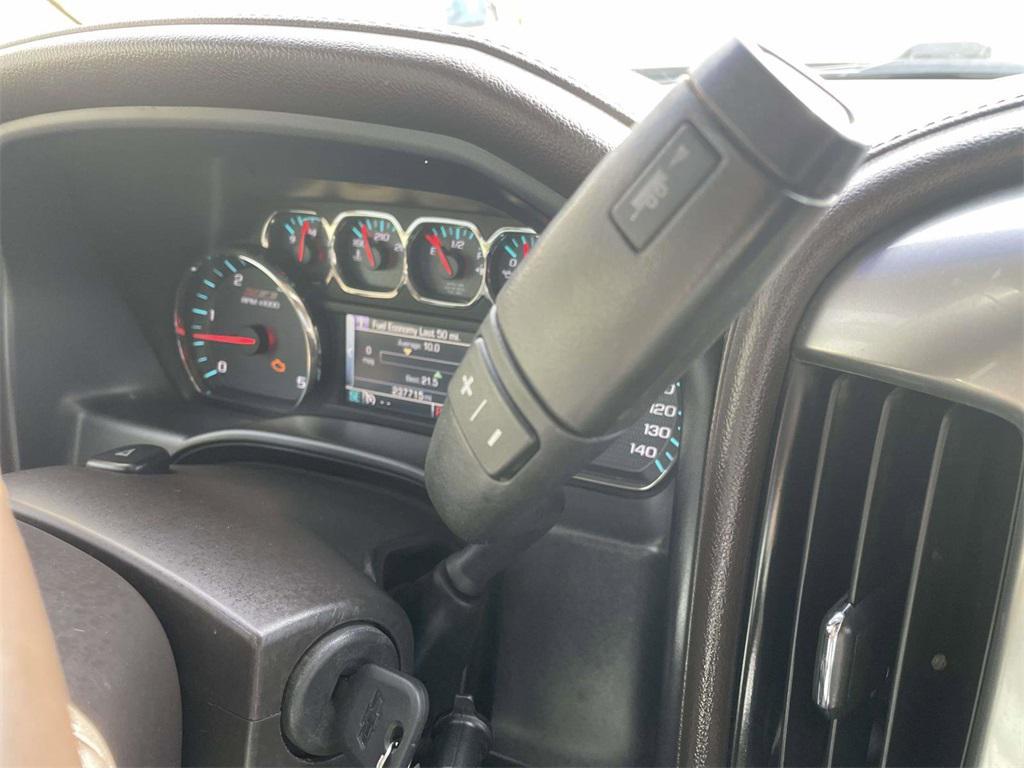 used 2015 Chevrolet Silverado 2500 car, priced at $22,336