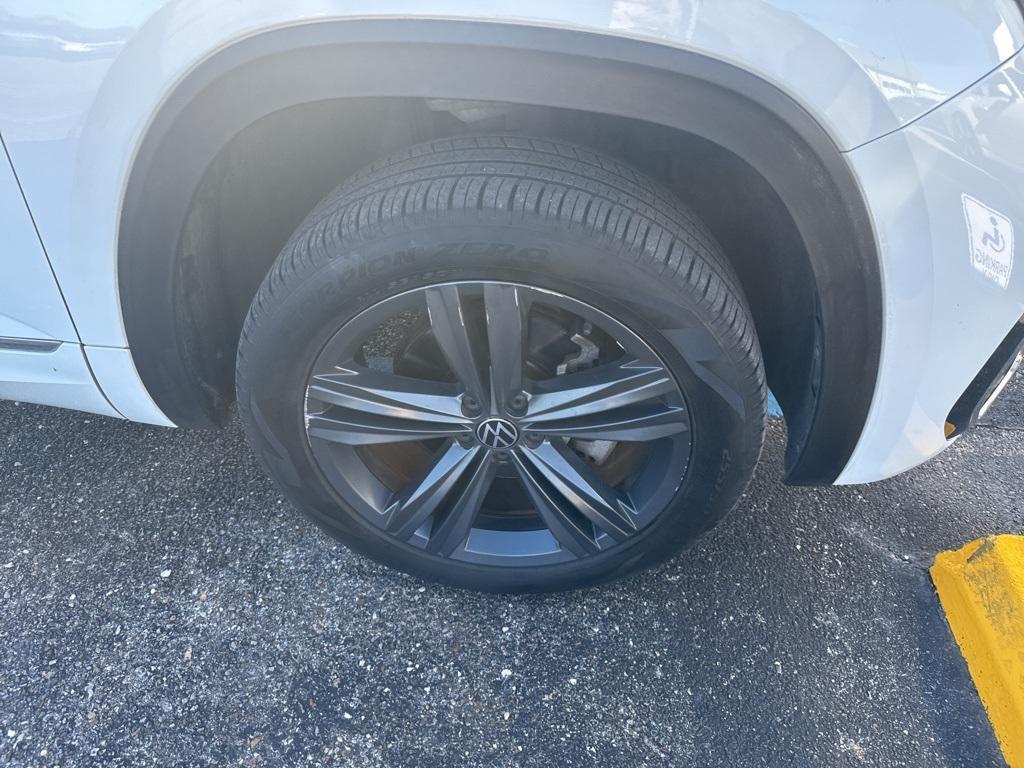 used 2021 Volkswagen Atlas car, priced at $20,497