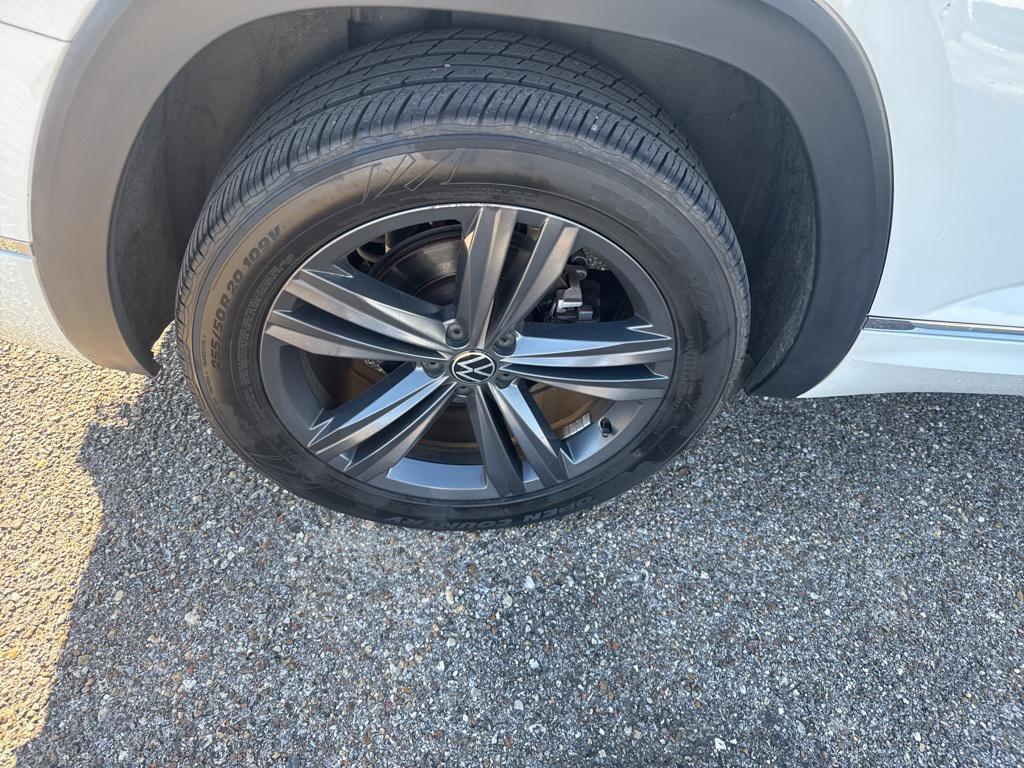 used 2021 Volkswagen Atlas car, priced at $20,497