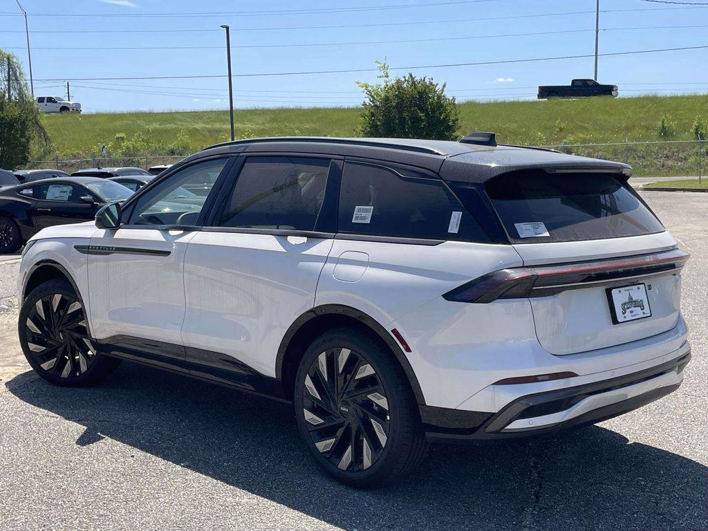 new 2026 Lincoln Nautilus car, priced at $56,627