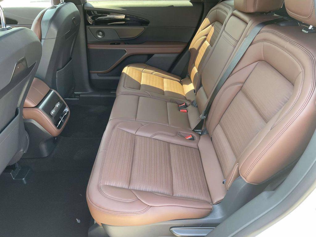 new 2026 Lincoln Nautilus car, priced at $56,627