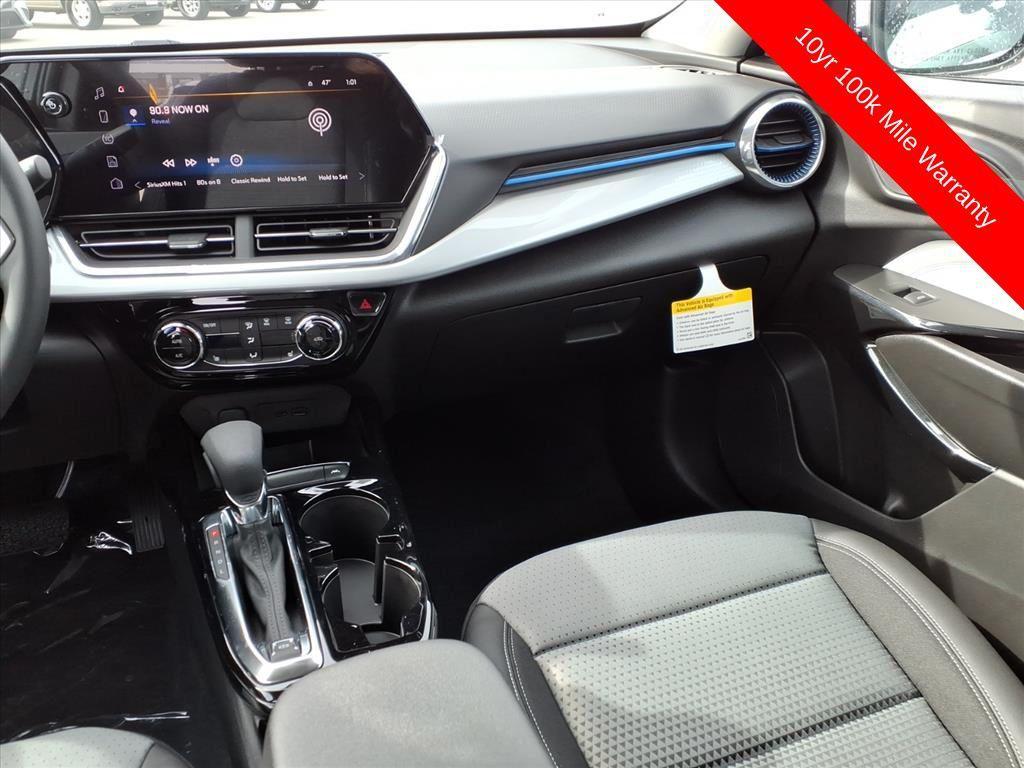 new 2026 Chevrolet Trax car, priced at $25,925