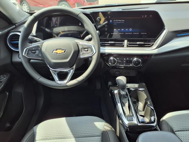 new 2025 Chevrolet Trax car, priced at $25,005