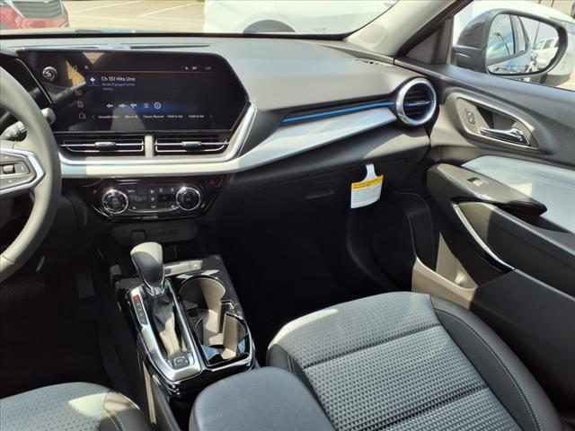 new 2025 Chevrolet Trax car, priced at $25,005