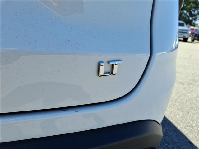 used 2025 Chevrolet Trax car, priced at $20,980