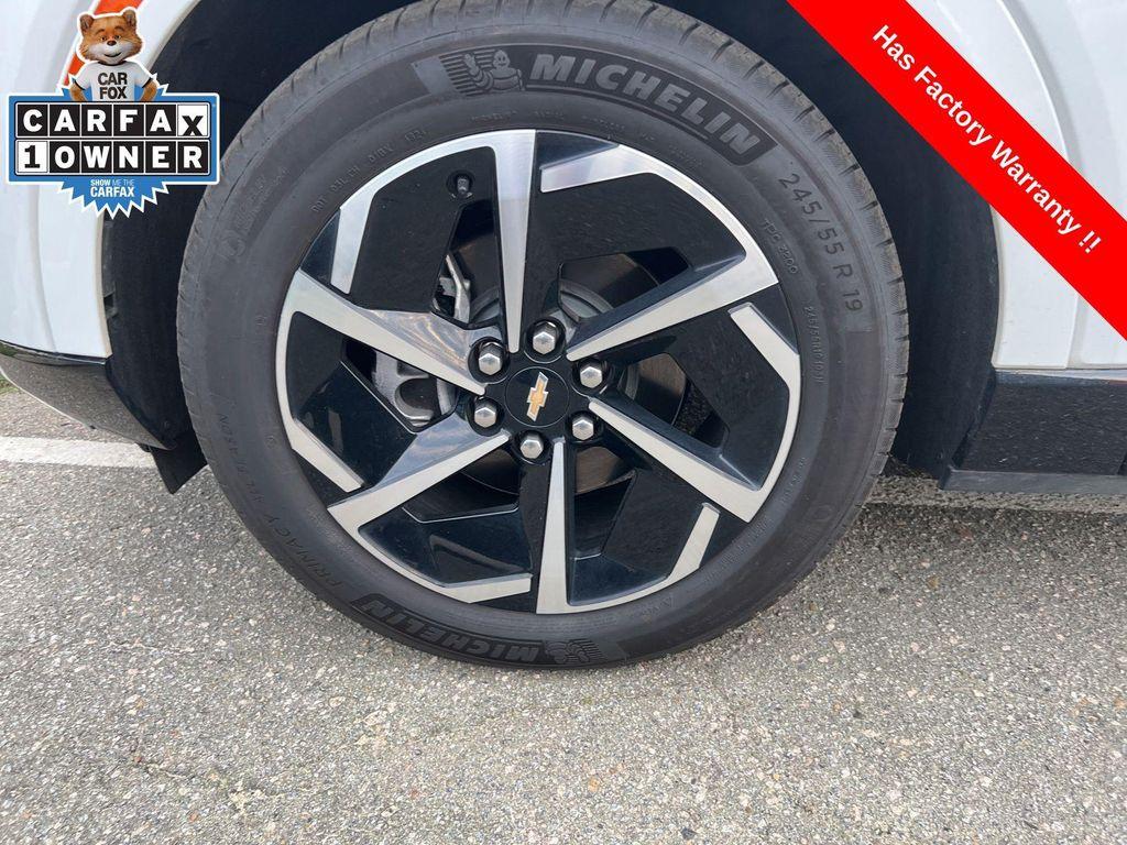 used 2025 Chevrolet Equinox EV car, priced at $25,698