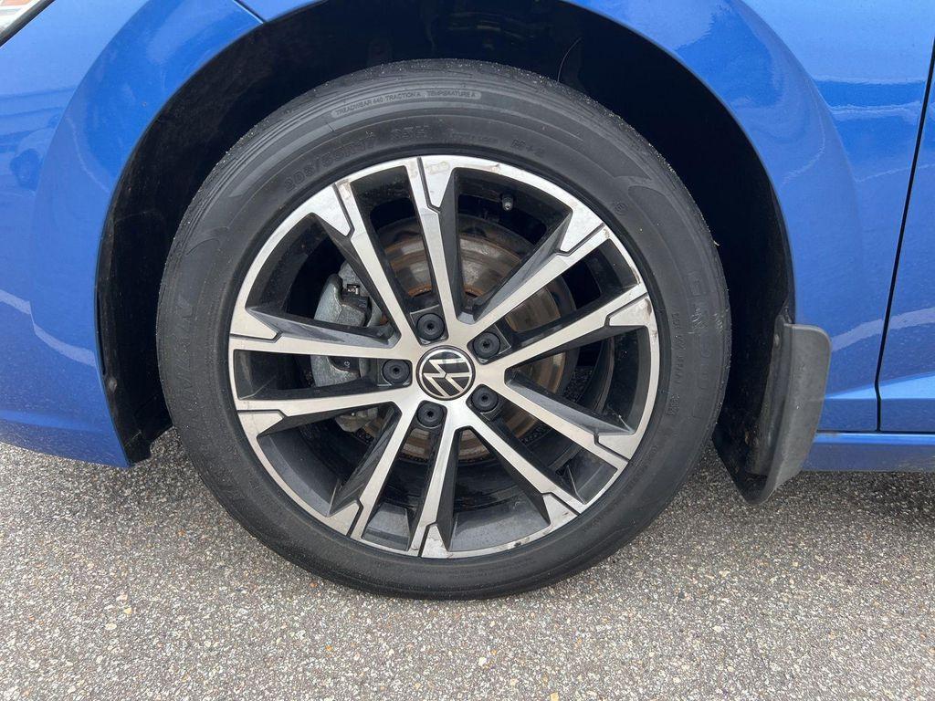used 2023 Volkswagen Jetta car