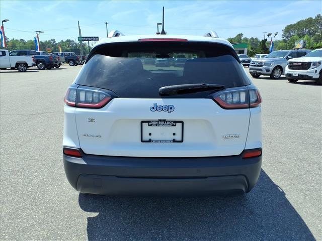 used 2019 Jeep Cherokee car, priced at $15,624