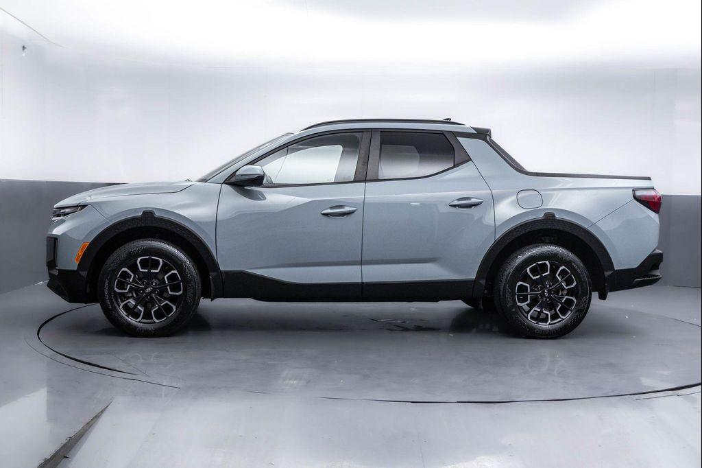 used 2023 Hyundai SANTA CRUZ car, priced at $24,977