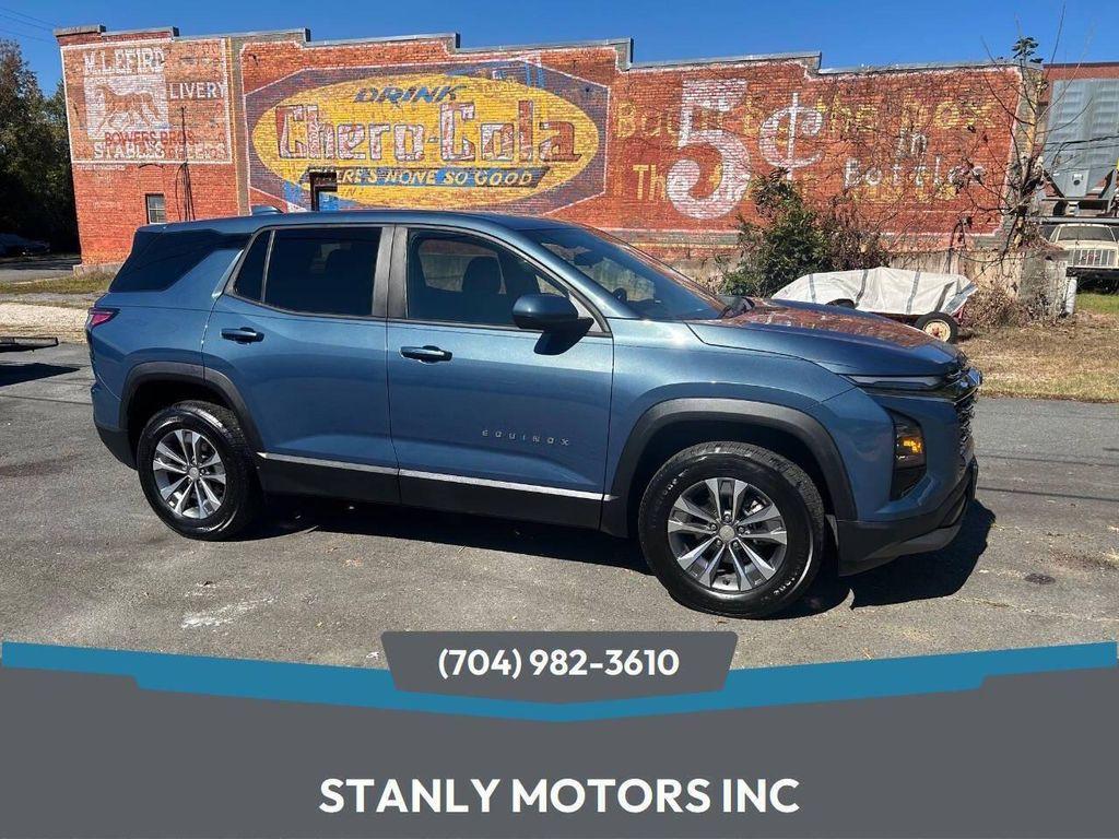 used 2025 Chevrolet Equinox car, priced at $25,995