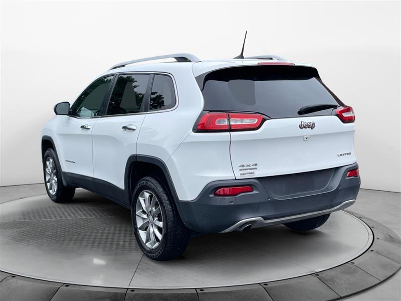 used 2018 Jeep Cherokee car, priced at $13,999