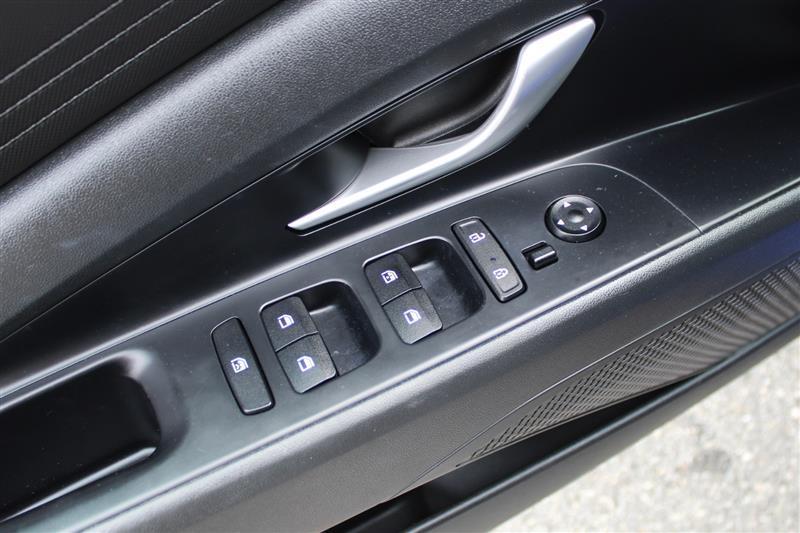 used 2021 Hyundai Elantra car, priced at $13,395