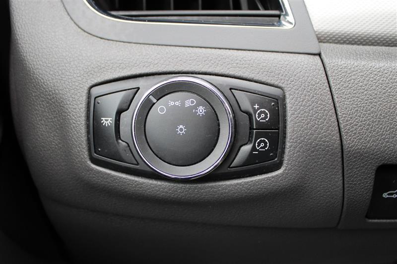 used 2013 Ford Edge car, priced at $5,499