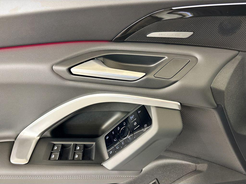 new 2025 Audi Q5 car, priced at $55,900