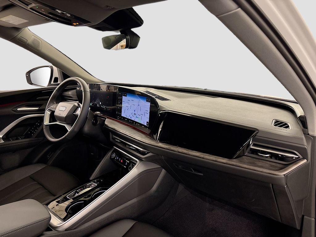 new 2025 Audi Q5 car, priced at $55,900