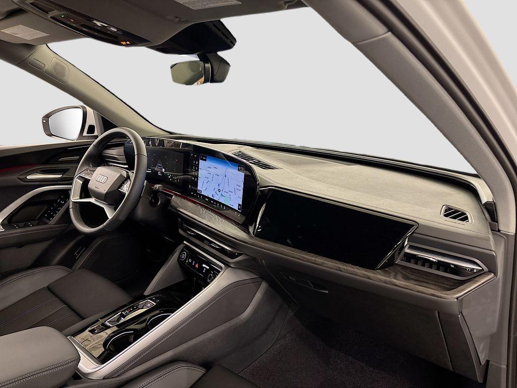 new 2025 Audi Q5 car, priced at $58,950