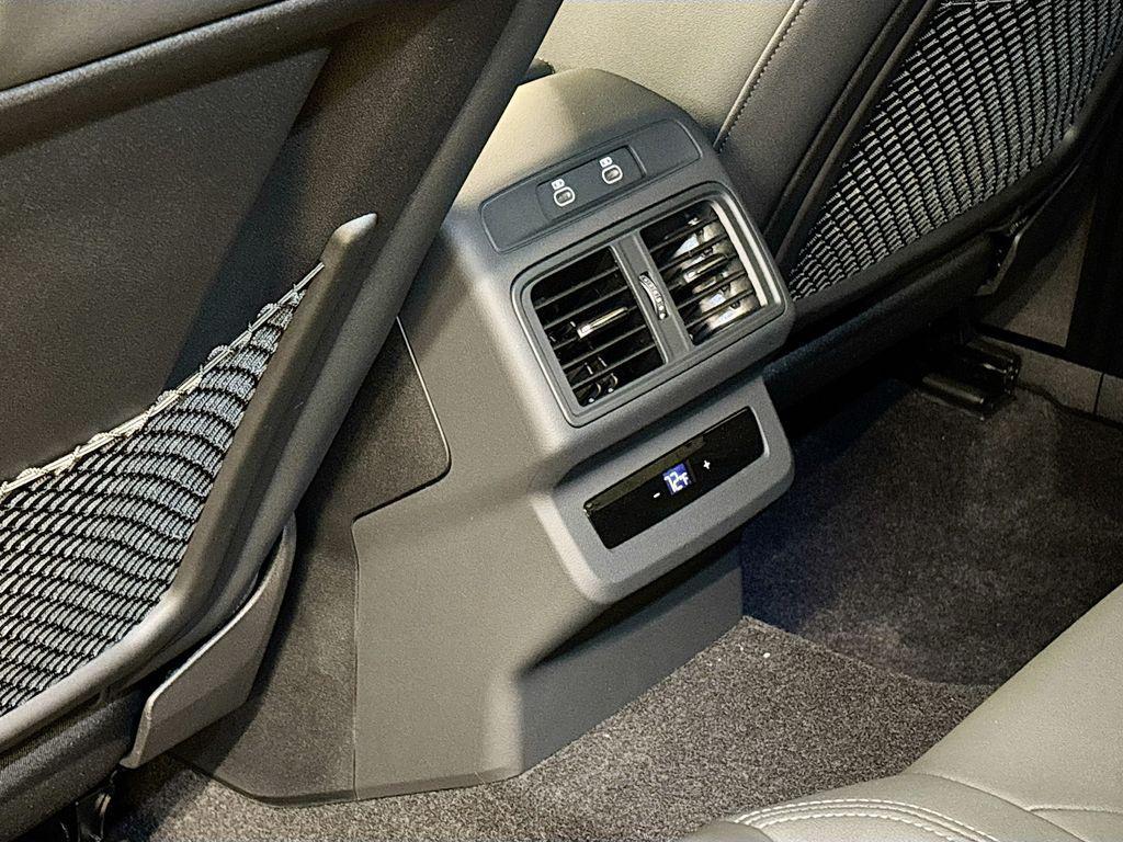 new 2025 Audi Q5 car, priced at $58,950