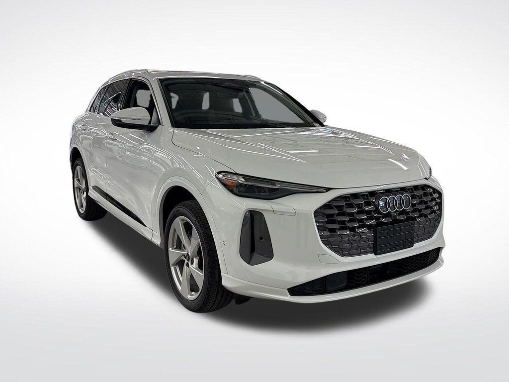 new 2025 Audi Q5 car, priced at $58,950