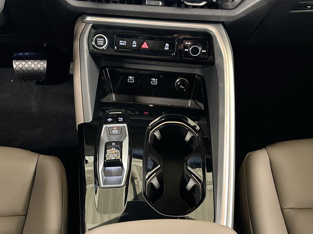 new 2025 Audi Q5 car, priced at $55,900