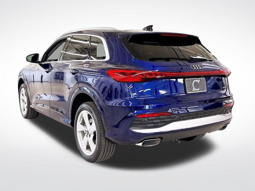 new 2025 Audi Q5 car, priced at $55,900