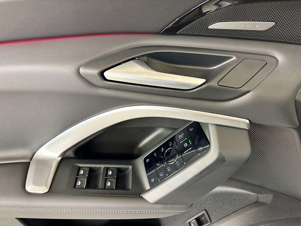 new 2025 Audi Q5 car, priced at $55,900