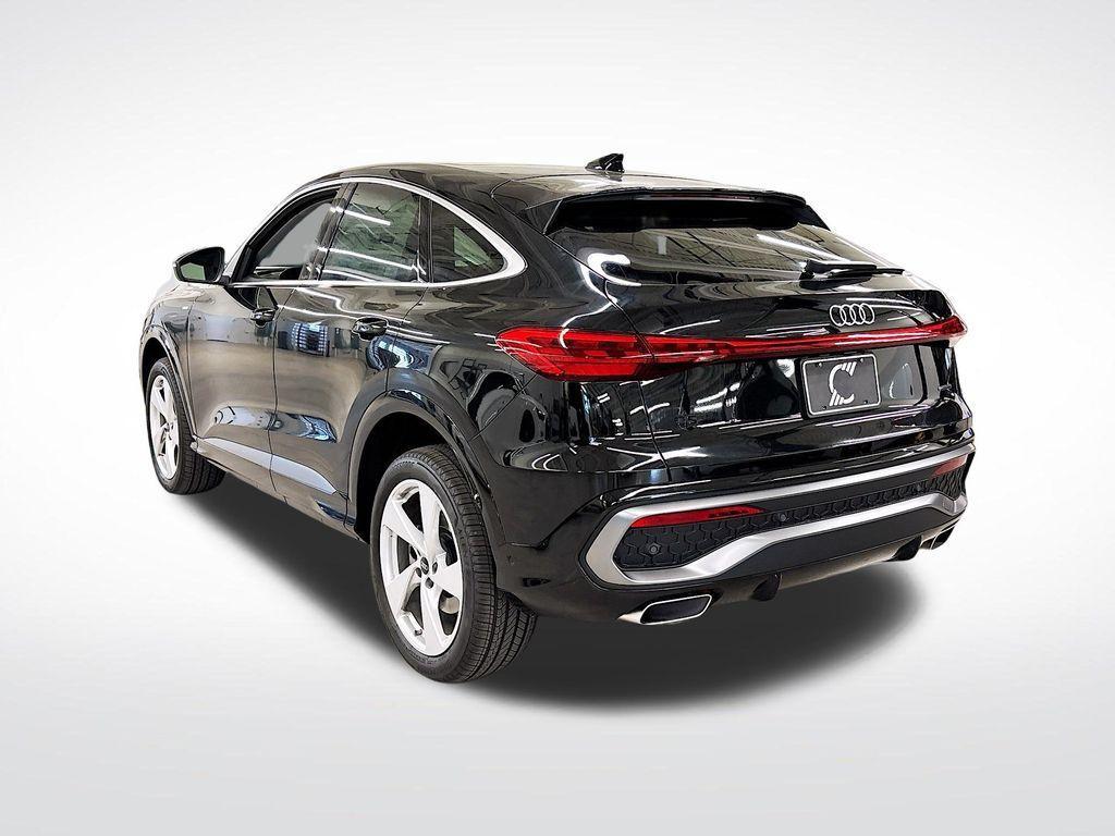 new 2025 Audi Q5 car, priced at $57,675