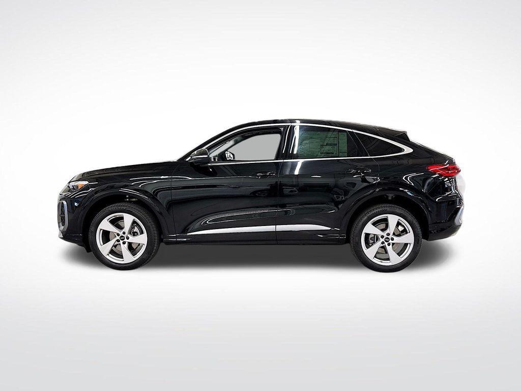 new 2025 Audi Q5 car, priced at $57,675
