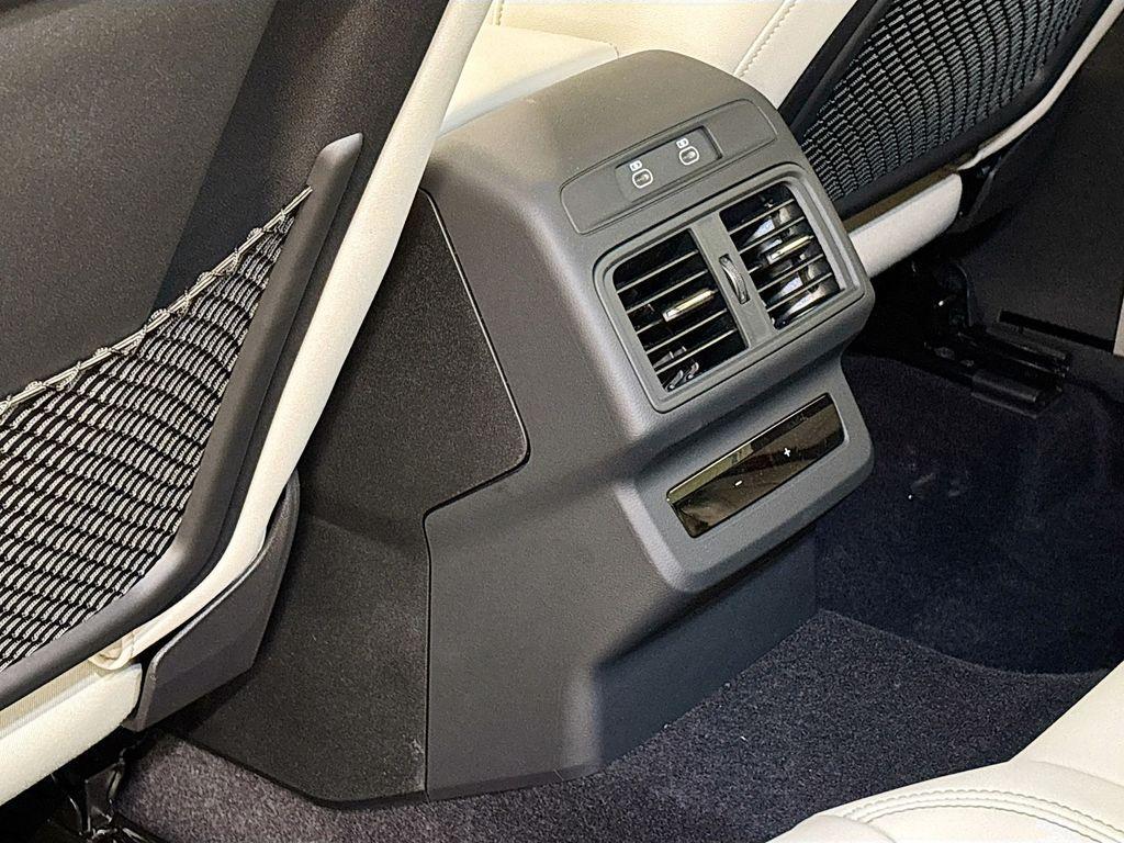 new 2025 Audi Q5 car, priced at $55,900