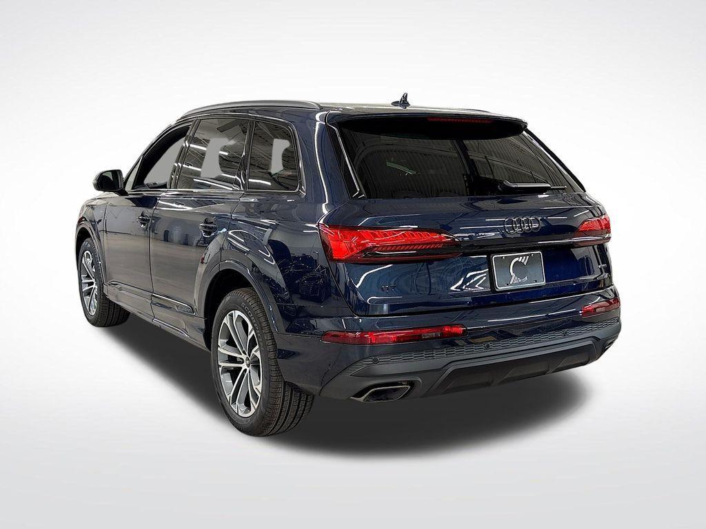 new 2026 Audi Q7 car, priced at $67,410