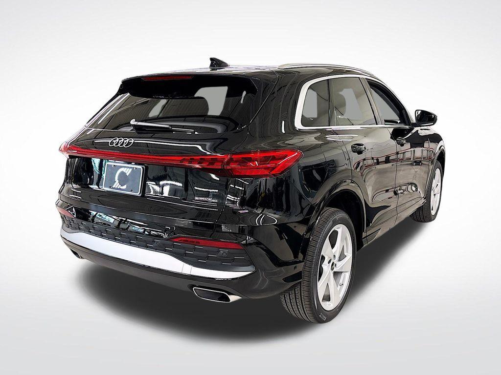 new 2025 Audi Q5 car, priced at $55,900