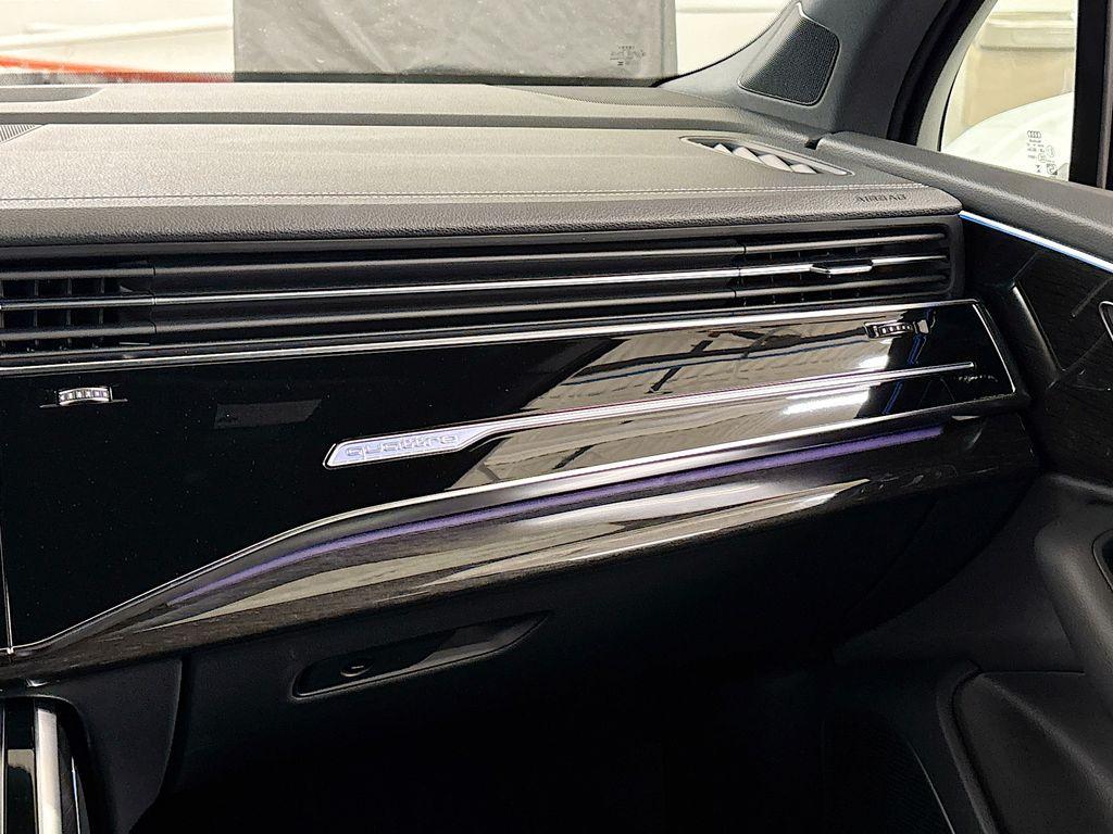 new 2026 Audi Q7 car, priced at $67,260