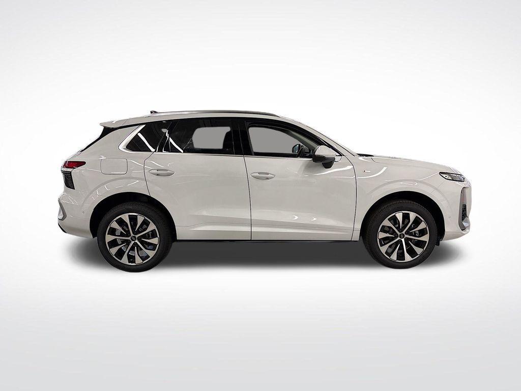 new 2026 Audi Q3 car, priced at $48,170