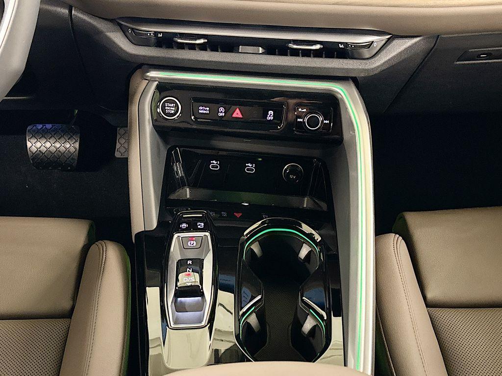 new 2025 Audi Q5 car, priced at $59,275