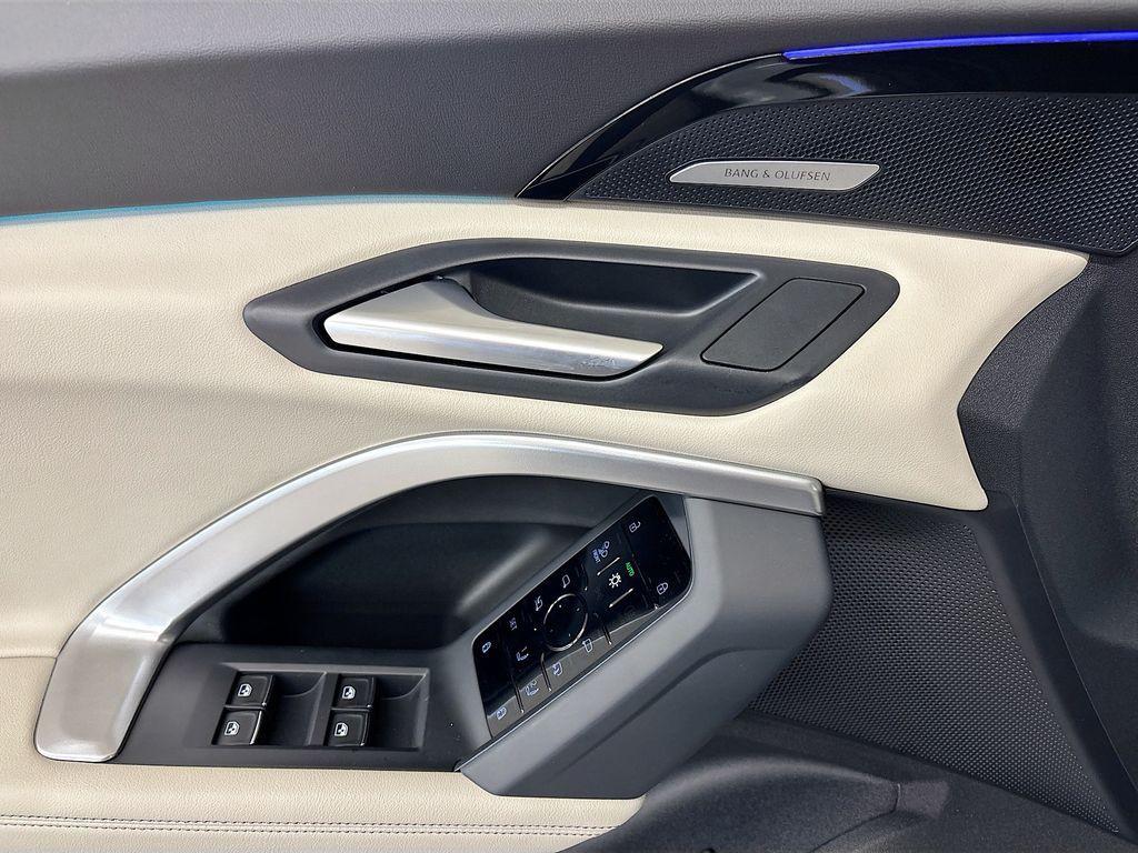 new 2025 Audi Q5 car, priced at $55,900