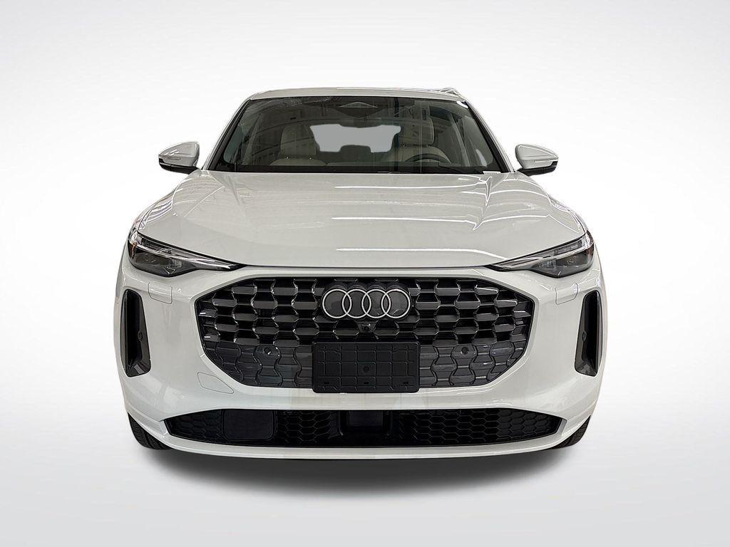 new 2025 Audi Q5 car, priced at $55,900