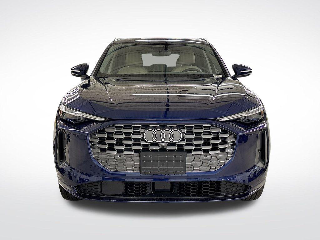 new 2025 Audi Q5 car, priced at $55,900