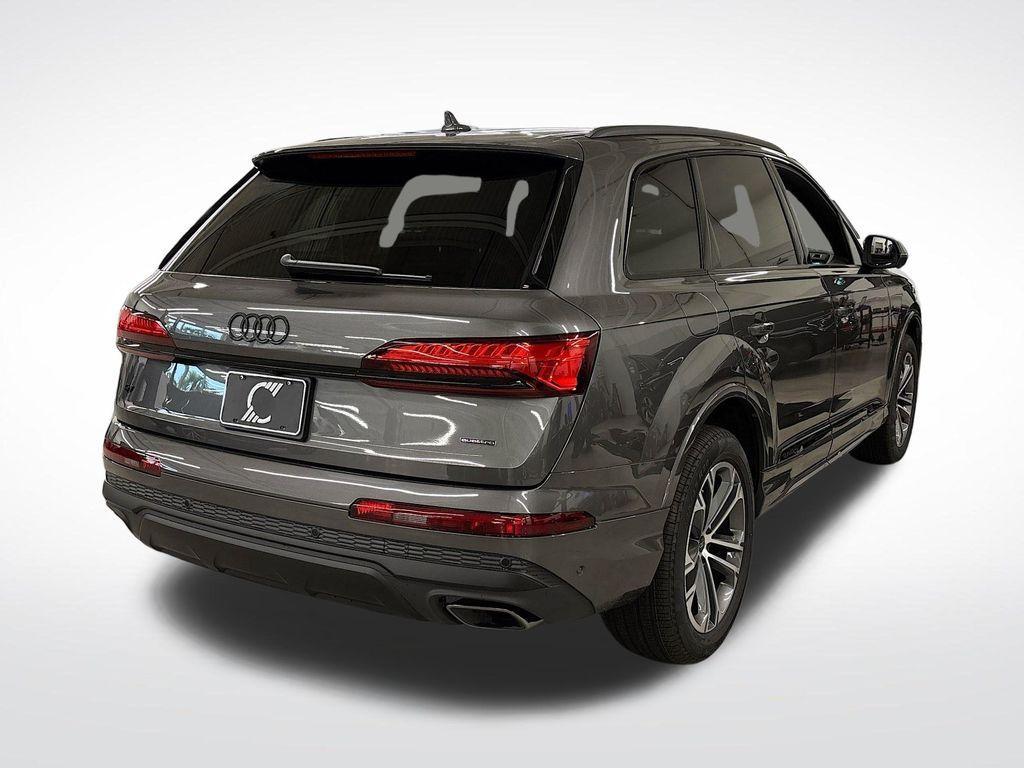 new 2026 Audi Q7 car, priced at $67,105