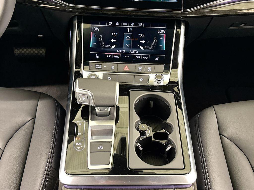 new 2026 Audi Q7 car, priced at $67,105