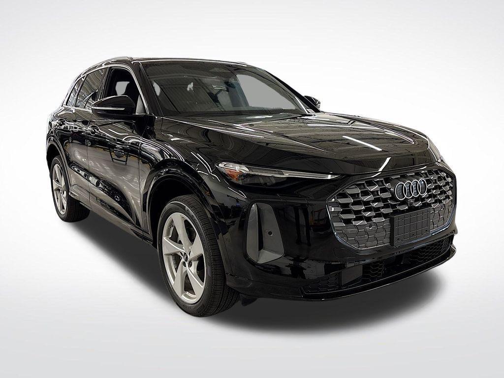 new 2025 Audi Q5 car, priced at $55,900