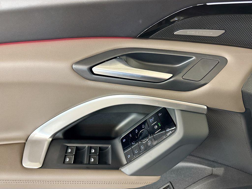 new 2025 Audi Q5 car, priced at $55,900